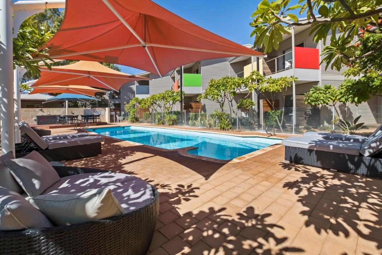 Onslow Beach Resort Exterior foto
