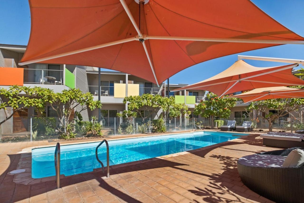 Onslow Beach Resort Exterior foto
